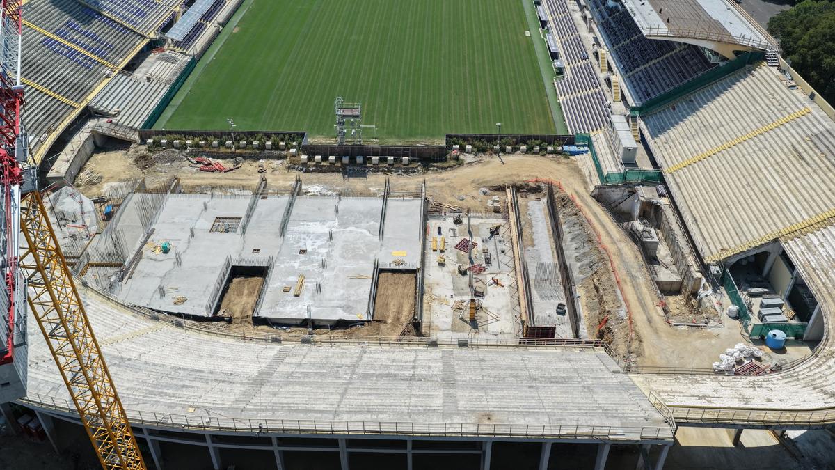 L’estate rovente dello stadio Franchi. Fiesole e Maratona: ecco lo sprint, ma tra un mese si torna in campo L’estate rovente dello stadio Franchi. Fiesole e Maratona: ecco lo sprint, ma tra un mese si torna in campo