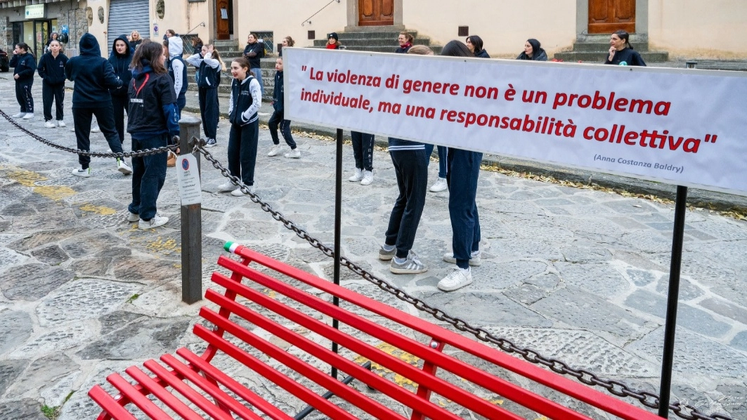 Settignano si mobilita contro la violenza sulle donne Settignano si mobilita contro la violenza sulle donne