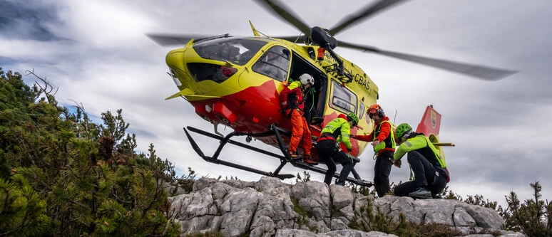 Salvano 60 turisti intrappolati da un temporale. Tra gli eroi c’è un cadetto amiatino