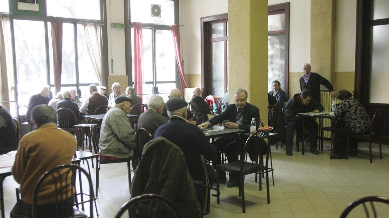 Tra i beneficiari, centri sociali e associazioni culturali Tra i beneficiari, centri sociali e associazioni culturali