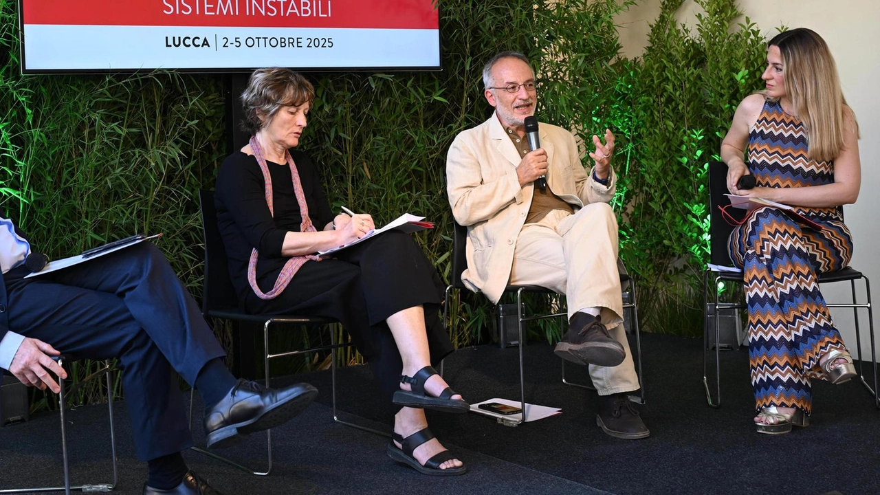 La presentazione del festival promosso da Fondazione CRL e Laterza (Alcide)