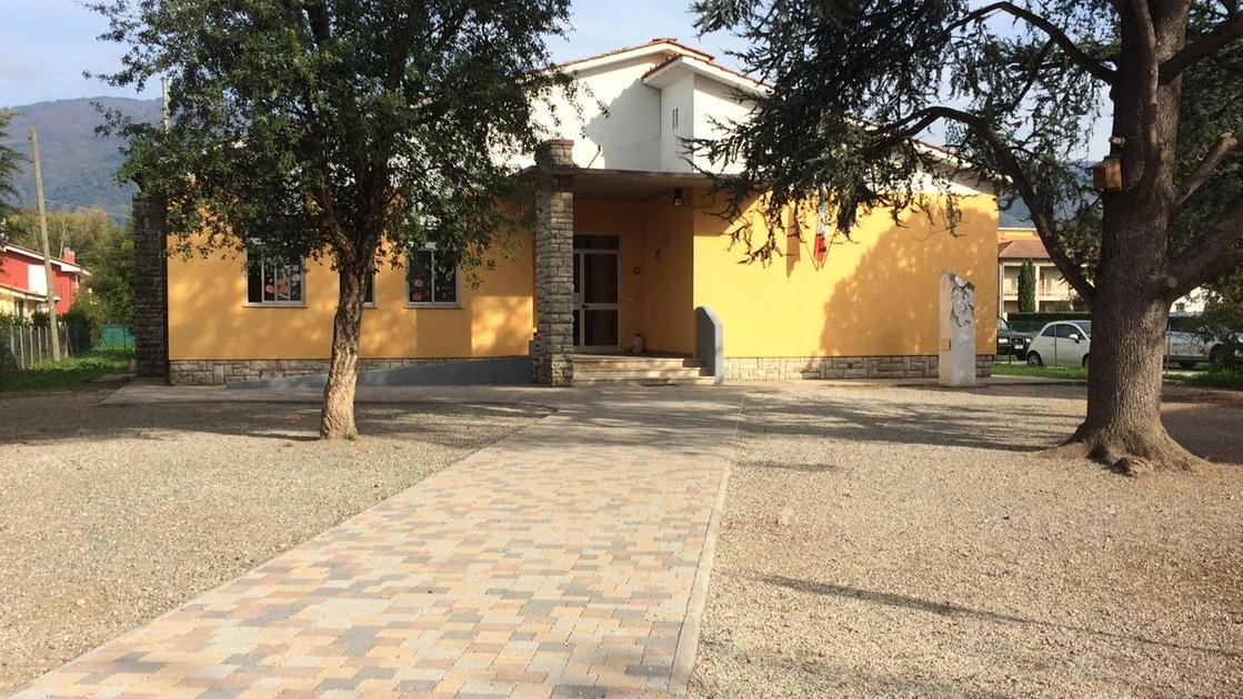 scuola san colombano partono i lavori appena iniziano le vacanze estive