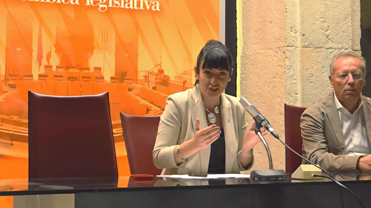 La presidente dell’Assemblea legislativa dell’Umbria, Sarah Bistocchi, illustra la proposta di legge di riordino dei Garanti La presidente dell’Assemblea legislativa dell’Umbria, Sarah Bistocchi, illustra la proposta di legge di riordino dei Garanti
