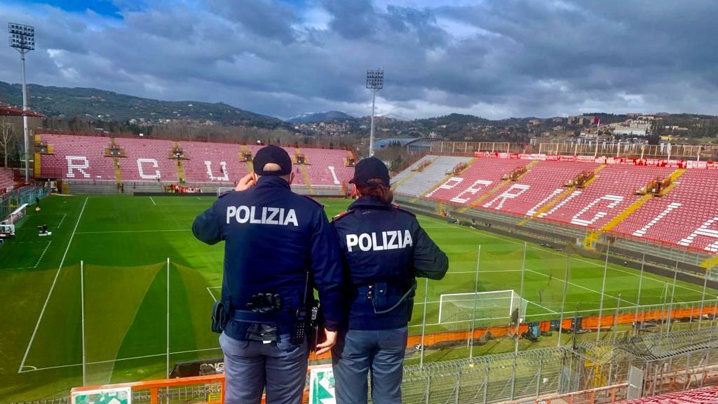 La Polizia al Curi La Polizia al Curi