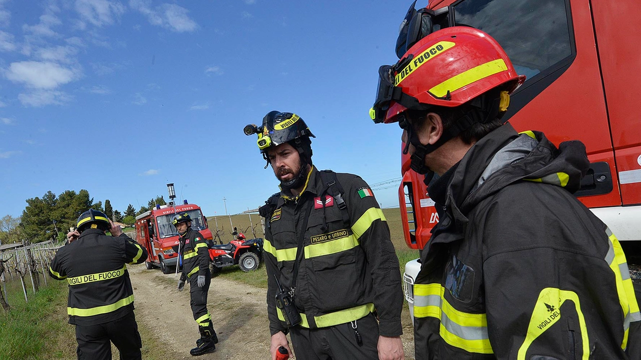 Vigili del fuoco in azione (foto d'archivio)
