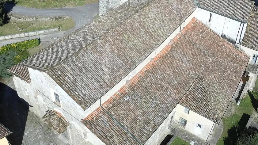 La romanica pieve di Loppia (Borghesi) La romanica pieve di Loppia (Borghesi)