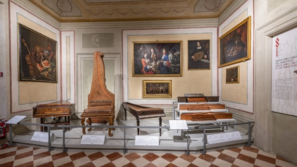 Galleria dell’Accademia, esposte per la prima volta tre spinette del Cinquecento Galleria dell’Accademia, esposte per la prima volta tre spinette del Cinquecento