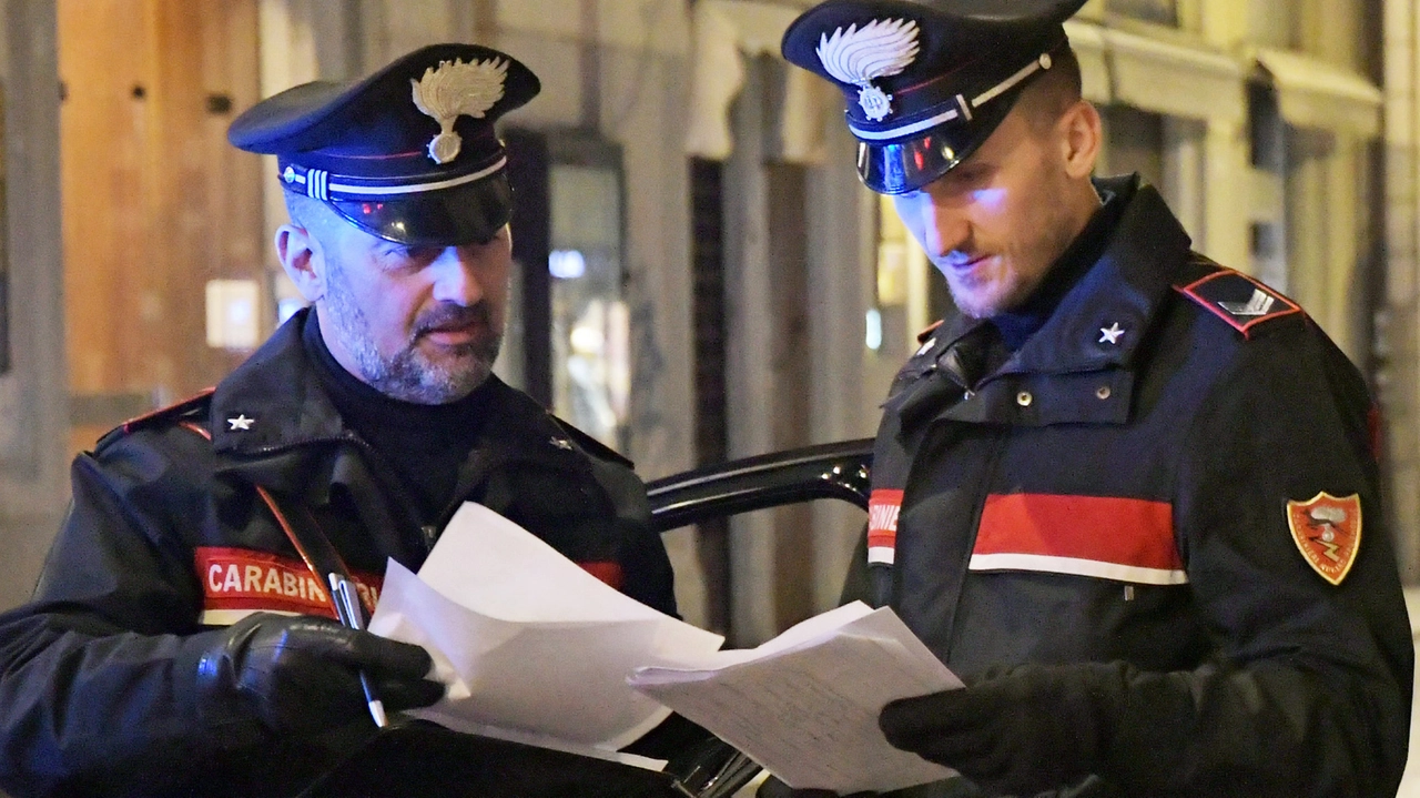I carabinieri sono spesso intervenuti nel centro cittadino dopo le richieste lanciate dai residenti e passanti spaventati (foto d’archivio) I carabinieri sono spesso intervenuti nel centro cittadino dopo le richieste lanciate dai residenti e passanti spaventati (foto d’archivio)