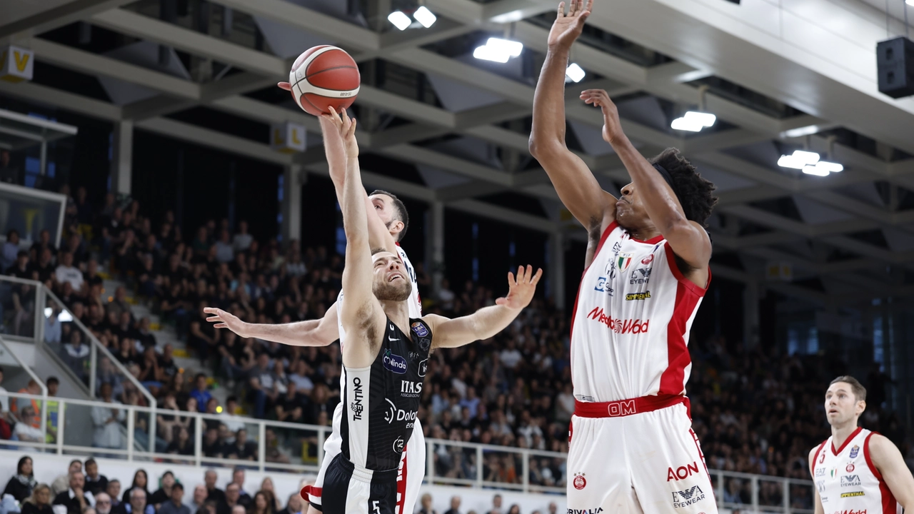 Basket, serie A: Milano fa il colpo all’esordio e sorprende Trento