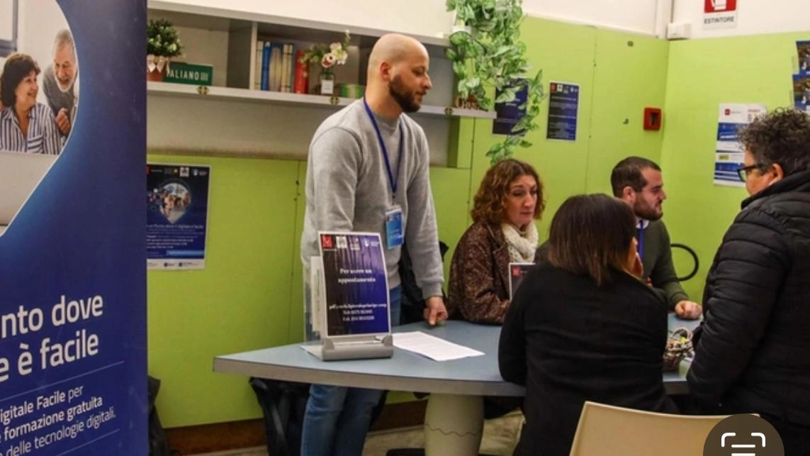All’interno della Misericordia di Montevarchi, in via Garigliano 6, è attivo il punto digitale facile, un utile servizio per poter attivare anche la carta d’identità All’interno della Misericordia di Montevarchi, in via Garigliano 6, è attivo il punto digitale facile, un utile servizio per poter attivare anche la carta d’identità