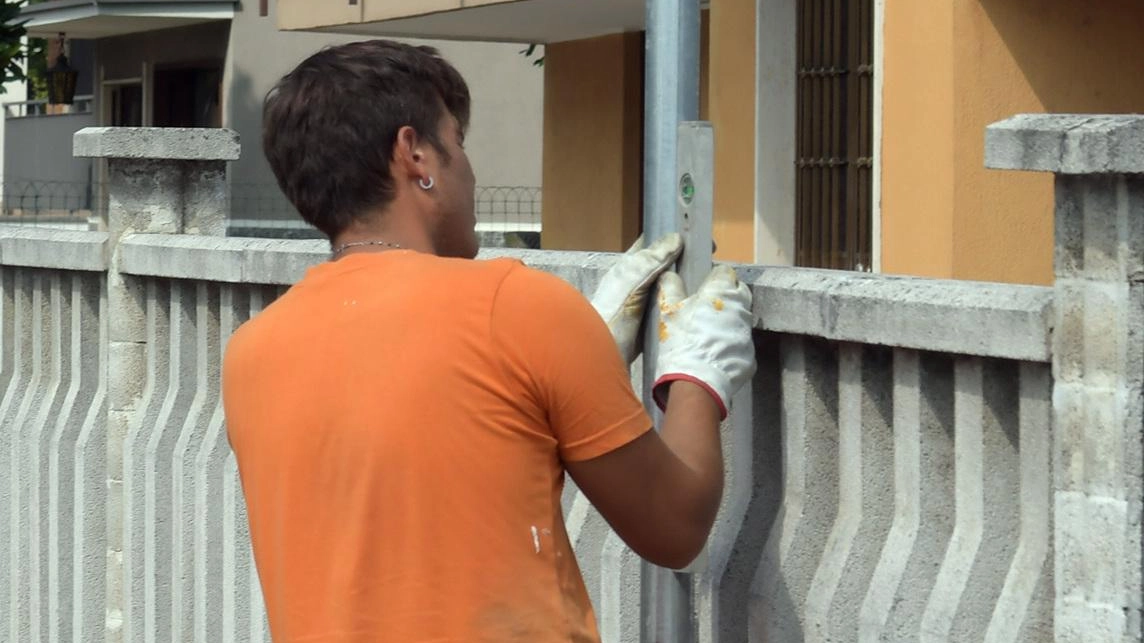 I cittadini segnaleranno alle forze dell’ordine furti e movimenti sospetti