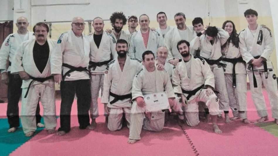 I protagonisti del club di ju jitsu «La dolce Arte» di San Martino in Campo La storica associazione promuove la cultura sportiva anche nelle scuole I protagonisti del club di ju jitsu «La dolce Arte» di San Martino in Campo La storica associazione promuove la cultura sportiva anche nelle scuole