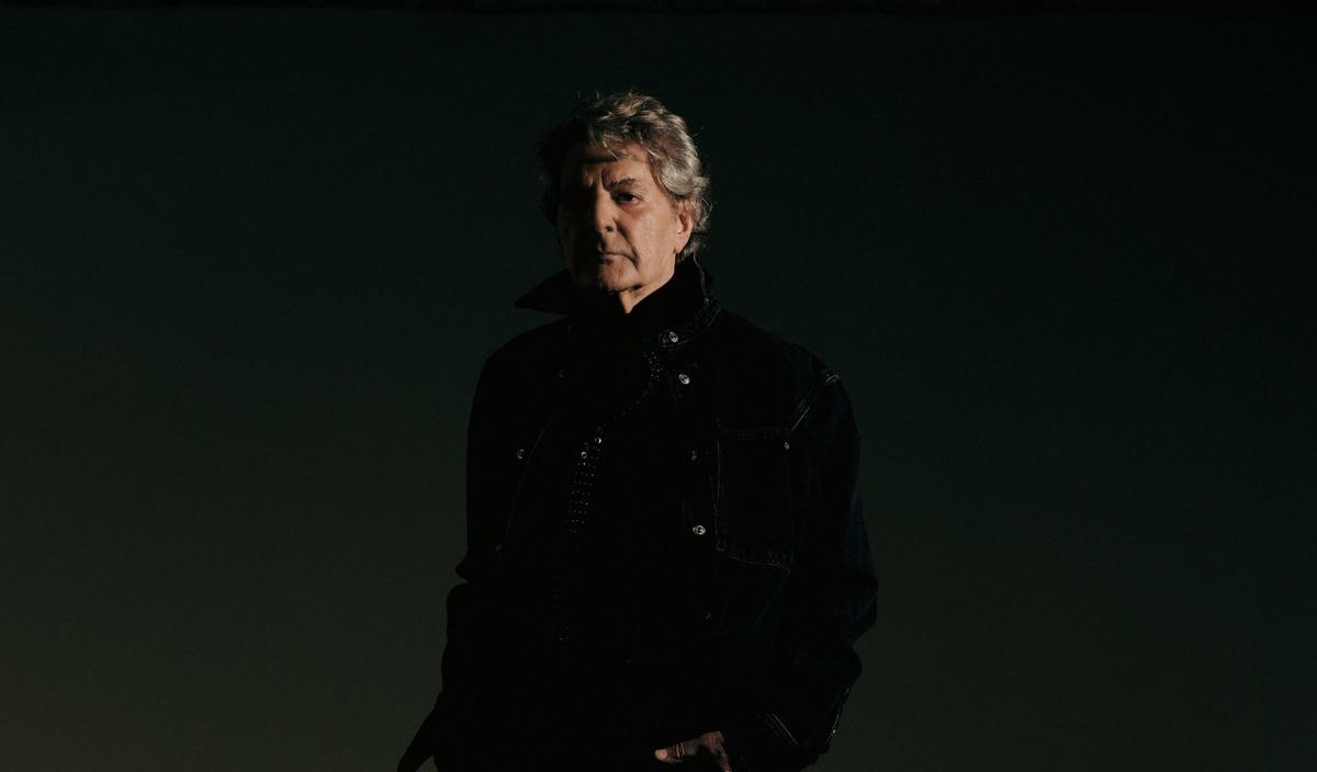 il concerto a villa guicciardini il soul italiano di fausto leali illumina il settembre pratese