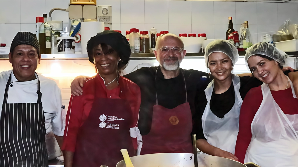 Continua anche in questi giorni di festa la raccolta di solidarietà “La spesa che vale“ a cura della Fondazione Solidarietà... Continua anche in questi giorni di festa la raccolta di solidarietà “La spesa che vale“ a cura della Fondazione Solidarietà...