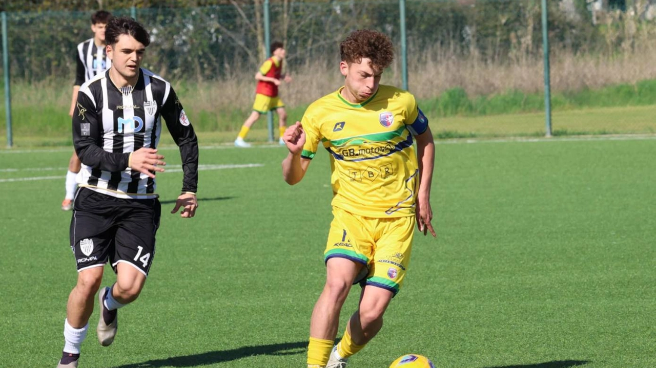 Un'azione di Imolese-Jovenes Promesas 3-0