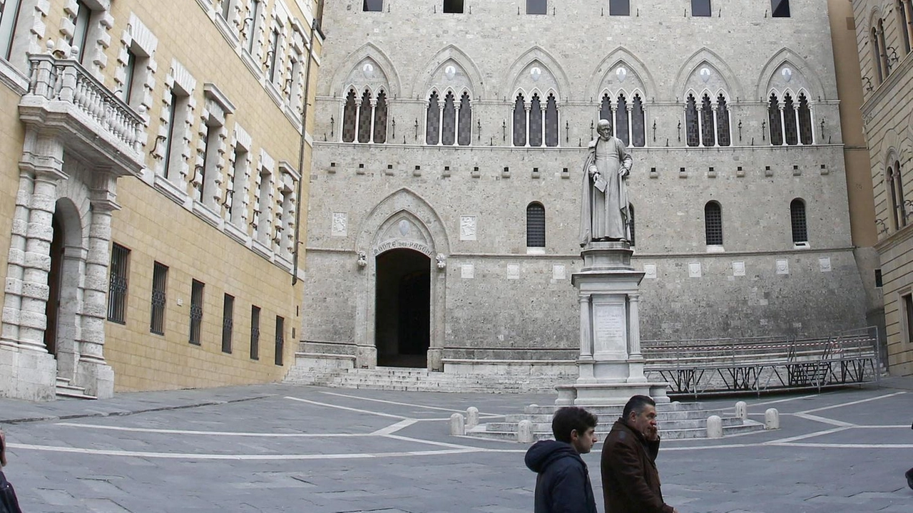 Riassetto dell’organismo di vertice di Rocca Salimbeni dopo le modifiche del pacchetto azionario. Cooptati i cinque consiglieri in sostituzione di quelli indicati dal Mef che si erano dimessi nei giorni scorsi. Riassetto dell’organismo di vertice di Rocca Salimbeni dopo le modifiche del pacchetto azionario. Cooptati i cinque consiglieri in sostituzione di quelli indicati dal Mef che si erano dimessi nei giorni scorsi.