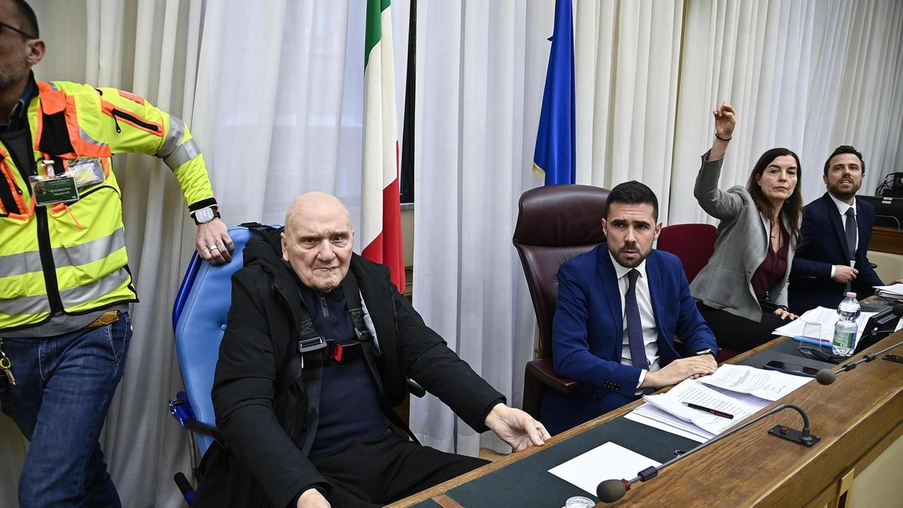 Rodolfo Fiesoli il sei marzo scorso a Roma, nell’audizione dinanzi alla commissione parlamentare d’inchiesta Rodolfo Fiesoli il sei marzo scorso a Roma, nell’audizione dinanzi alla commissione parlamentare d’inchiesta