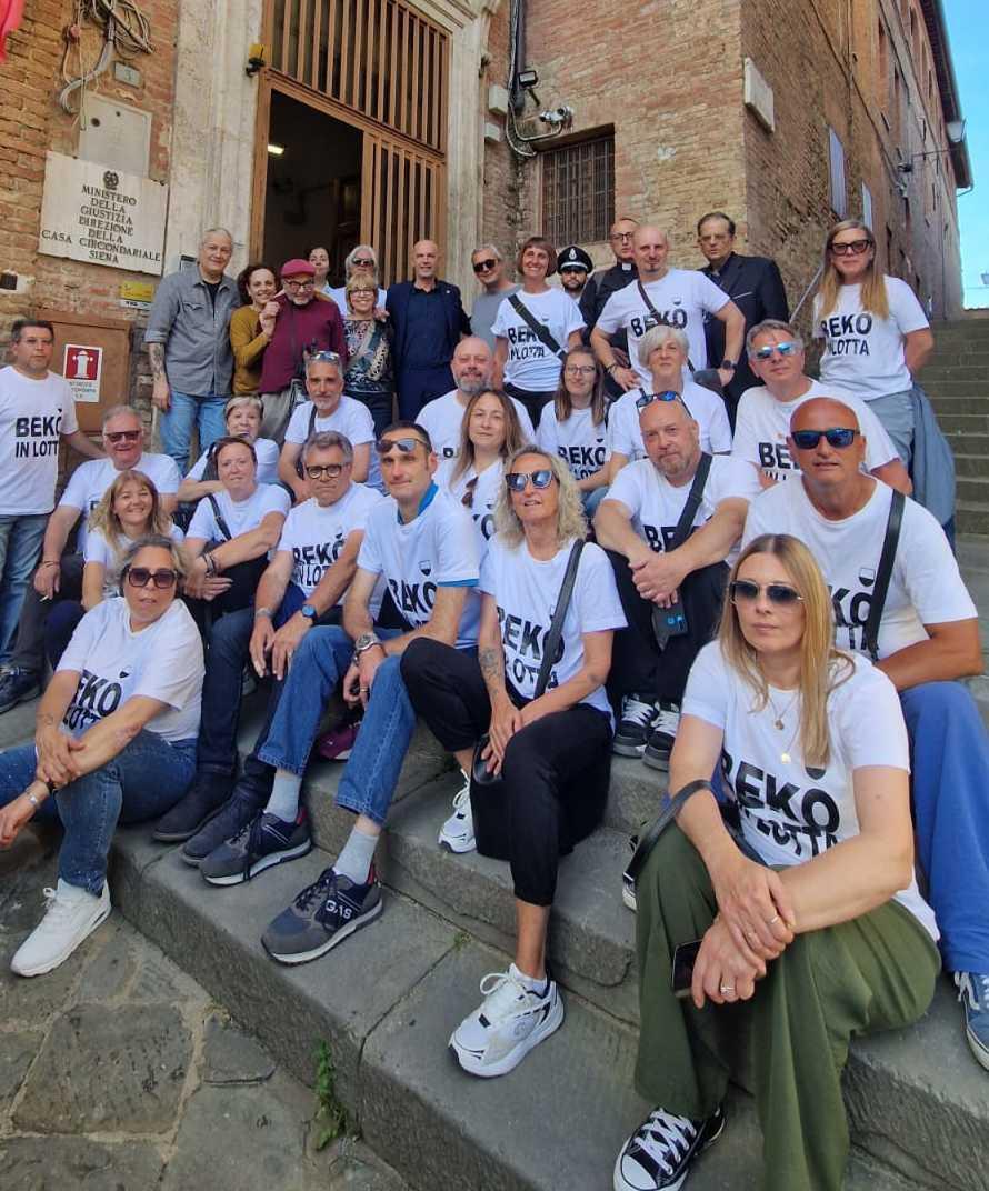 ‘santo spirito sciò i detenuti vanno in scena per i lavoratori beko da Lanazione.it ‘santo spirito sciò i detenuti vanno in scena per i lavoratori beko
