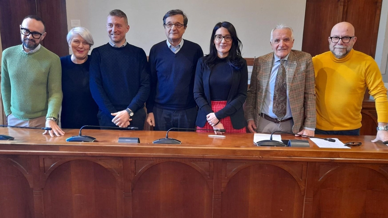 Fabrizio Innocenti, nel corso della conferenza stampa di fine anno ha tracciato le opere da completare e quelle che verranno realizzate nel 2025 Fabrizio Innocenti, nel corso della conferenza stampa di fine anno ha tracciato le opere da completare e quelle che verranno realizzate nel 2025