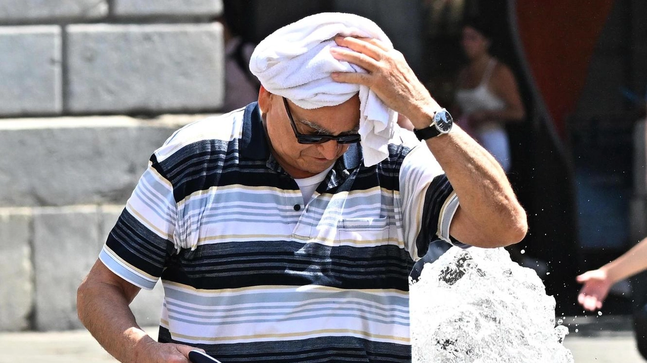 Ieri il valore in assoluto più alto (41.1°) è stato registrato a Santomato. Ma l’afa resterà ancora a lungo Ieri il valore in assoluto più alto (41.1°) è stato registrato a Santomato. Ma l’afa resterà ancora a lungo