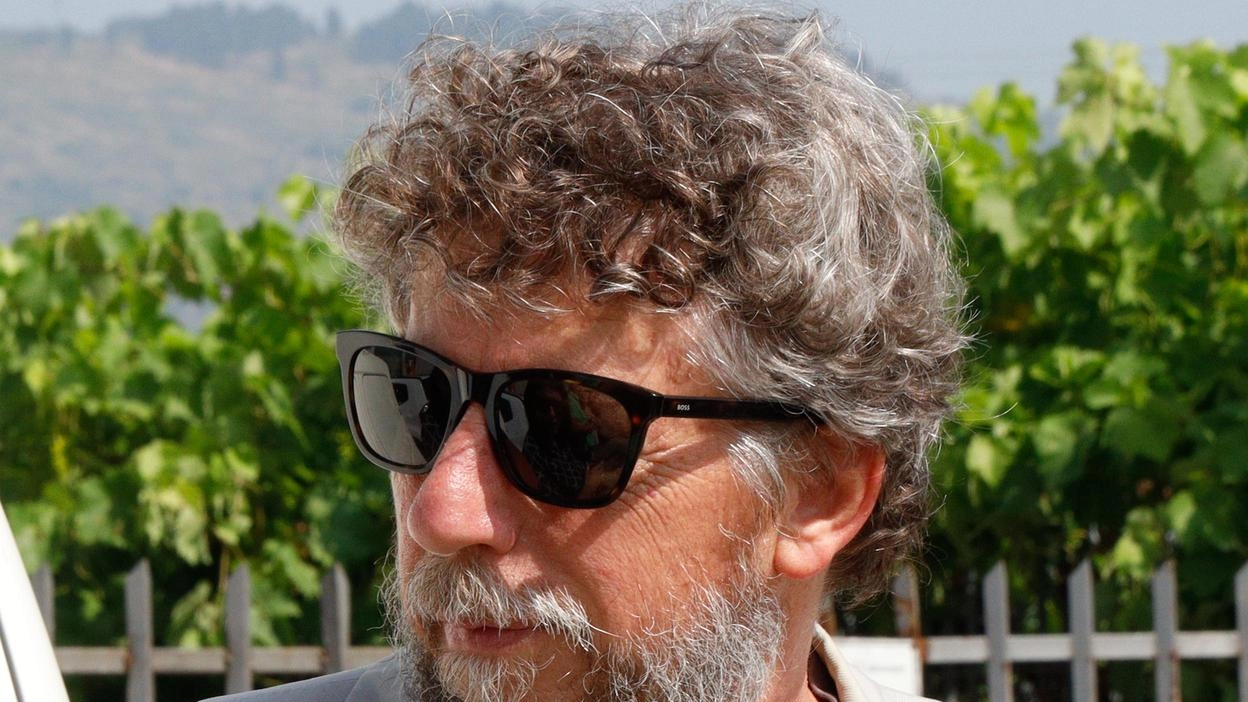 Il sindaco di Calenzano Giuseppe Carovani commenta il piano triennale delle opere (FotocronacheGermogli) Il sindaco di Calenzano Giuseppe Carovani commenta il piano triennale delle opere (FotocronacheGermogli)