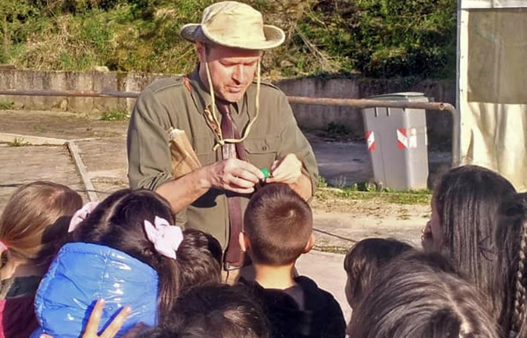 Mille studenti a scuola di teatro con i Noidellescarpediverse Mille studenti a scuola di teatro con i Noidellescarpediverse
