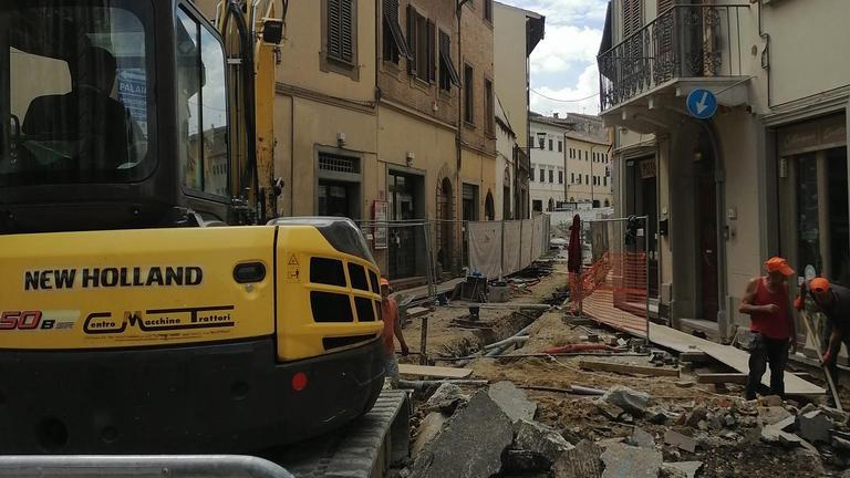 Il centro storico fra disagi e lavori: "Sacrifici per una città più bella" Il centro storico fra disagi e lavori: "Sacrifici per una città più bella"