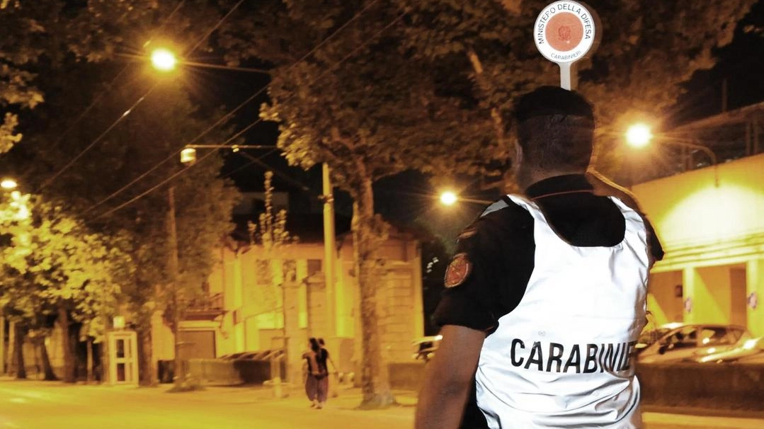 Rabbia degli abitanti. di Piazza Carlo Marx, compreso tra via Morandi, via del Cosmo e via Gagarin, che si sono rivolti ai carabinieri