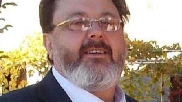 Prima giorno di voto per rinnovare l’assemblea e l’ex presidente del Parco Apuane si lancia "I sindaci hanno chiesto la mia disponibilità. Mancate sintonia e condivisione con le comunità". Prima giorno di voto per rinnovare l’assemblea e l’ex presidente del Parco Apuane si lancia "I sindaci hanno chiesto la mia disponibilità. Mancate sintonia e condivisione con le comunità".