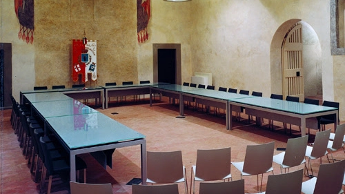 La sala consiliare di Terranuova La sala consiliare di Terranuova
