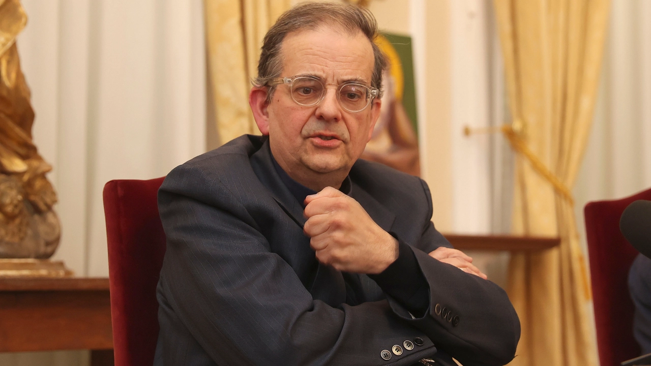 Suicidio assistito, il cardinale Lojudice: "Rispetto e preghiera, ma cure palliative"