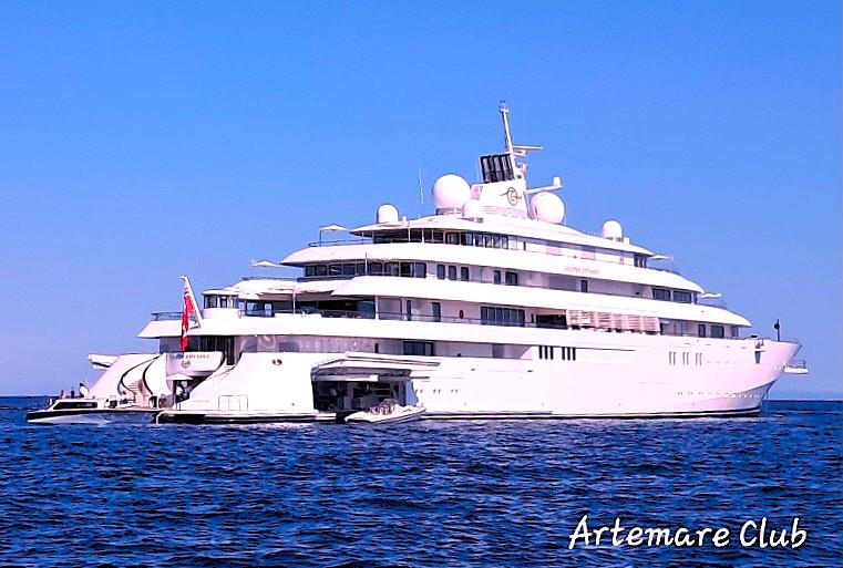 il lusso nelle acque della maremma il mega yacht golden odyssey fa tappa a porto ercole