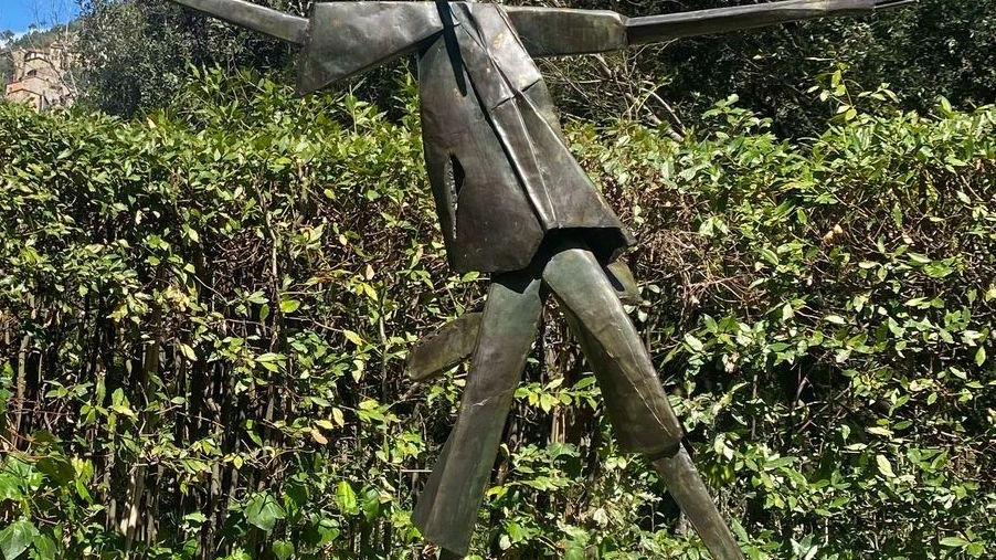 La statua di Pinocchio dopo il restauro