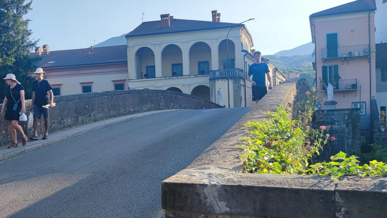 Via libera per un percorso con pavimentazione in legno e parapetto di vetro. Risolto il contenzioso con il privato che ostacolava l’iter Via libera per un percorso con pavimentazione in legno e parapetto di vetro. Risolto il contenzioso con il privato che ostacolava l’iter