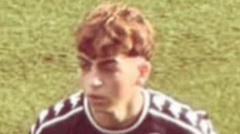 Dopo la crescita nel settore giovanile dello Spezia Calcio il sarzanese Edoardo Ravecca (nella foto) passa alla Primavera della Carrarese.... Dopo la crescita nel settore giovanile dello Spezia Calcio il sarzanese Edoardo Ravecca (nella foto) passa alla Primavera della Carrarese....