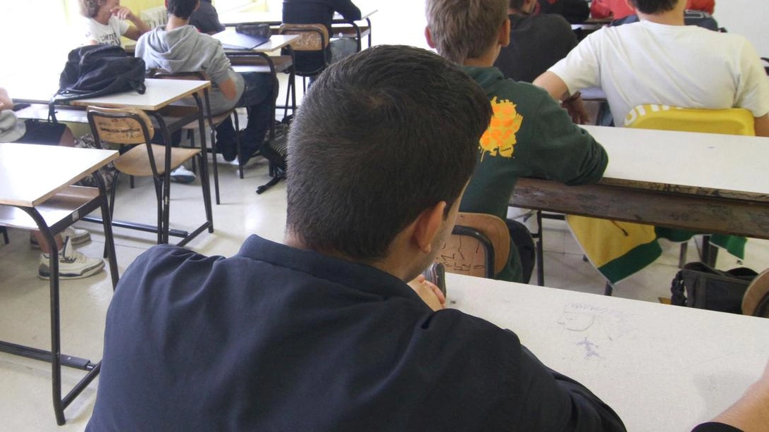 Studenti in classe Studenti in classe
