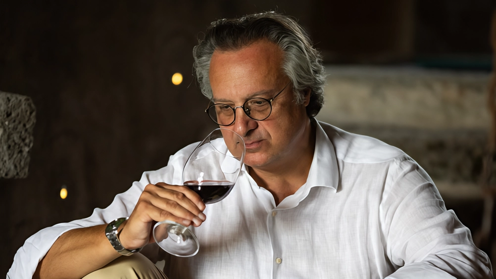Mario Piccini guida. la prestigiosa azienda vitivinicola di Casole. e presenterà oggi alle 12 ‘Ripartiamo’ Mario Piccini guida. la prestigiosa azienda vitivinicola di Casole. e presenterà oggi alle 12 ‘Ripartiamo’