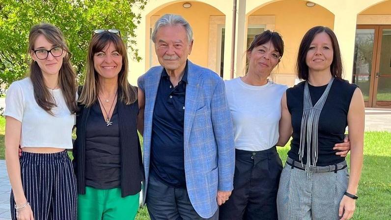 https://www.lanazione.it/image-service/view/acePublic/alias/contentid/MzQ2NGE3OWYtZWI1MC00/0/centro-sperimentale-del-mobile-angelo-minutella-neo-presidente.jpeg?f=16:9&w=1200&h=630