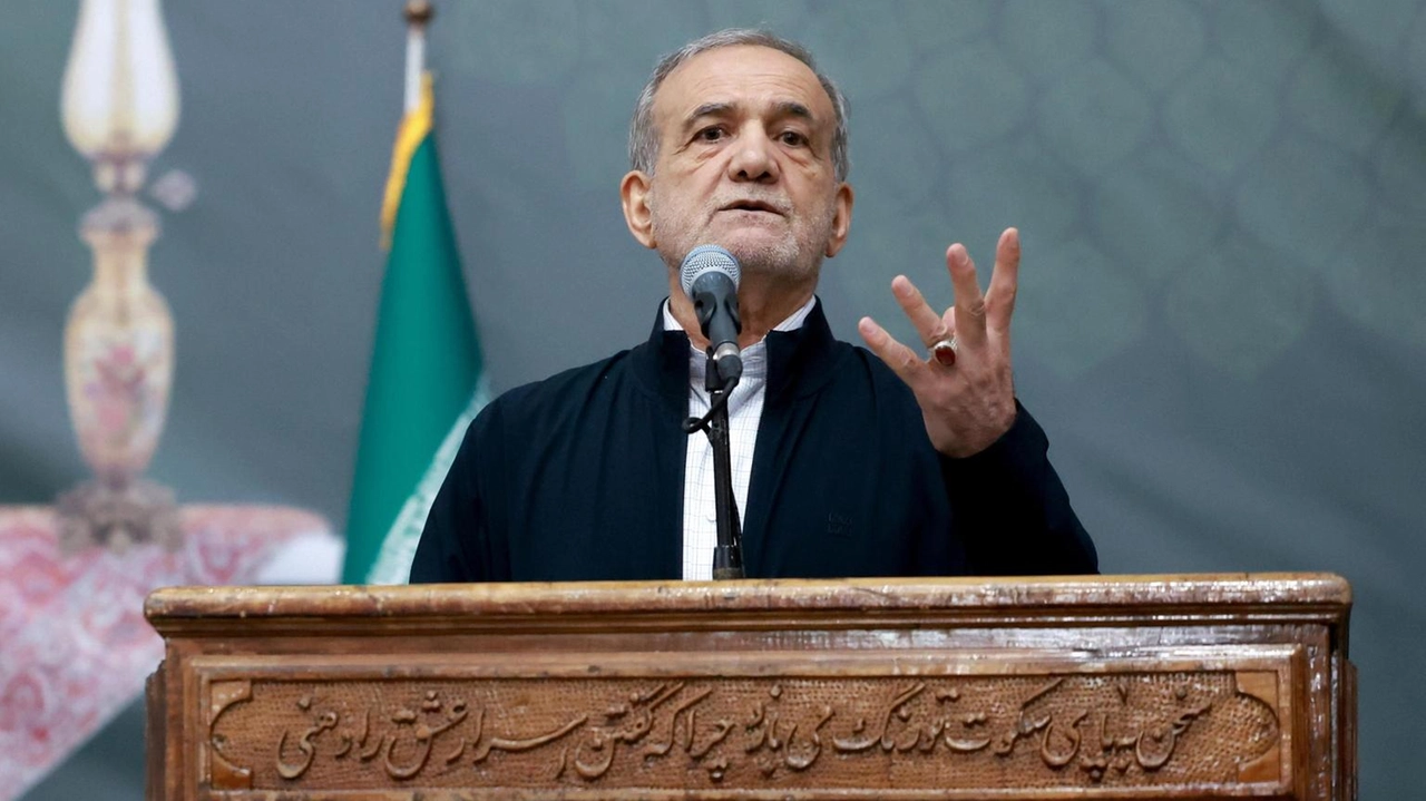 Il presidente iraniano Masud Pezeshkian si è detto pronto a tornare "al tavolo delle trattative". Pezeshkian ha dichiarato che il...