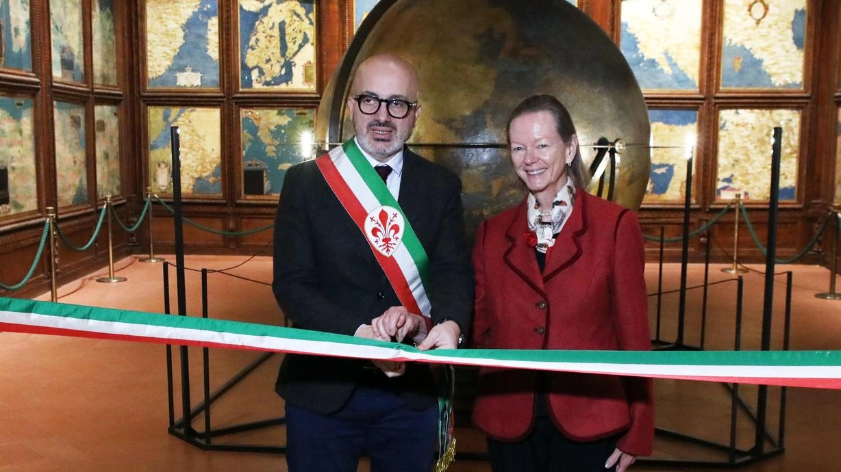 L’assessore alla cultura Giovanni Bettarini e Simonetta Brandolini d’Adda L’assessore alla cultura Giovanni Bettarini e Simonetta Brandolini d’Adda