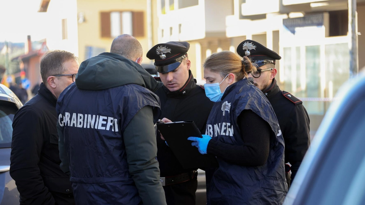 Il legale dei genitori della vittima: "Il tribunale dei Minori aveva disposto che i servizi la individuassero per seguirlo al meglio, ma non è mai successo". La madre rinnova il suo appello: "Ora chi sa, parli" . Il legale dei genitori della vittima: "Il tribunale dei Minori aveva disposto che i servizi la individuassero per seguirlo al meglio, ma non è mai successo". La madre rinnova il suo appello: "Ora chi sa, parli" .