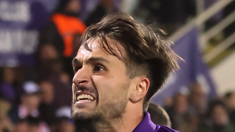 Tutta la grinta di Ranieri, capitano della Fiorentina. Starà ancora a lui guidare la retroguardia viola