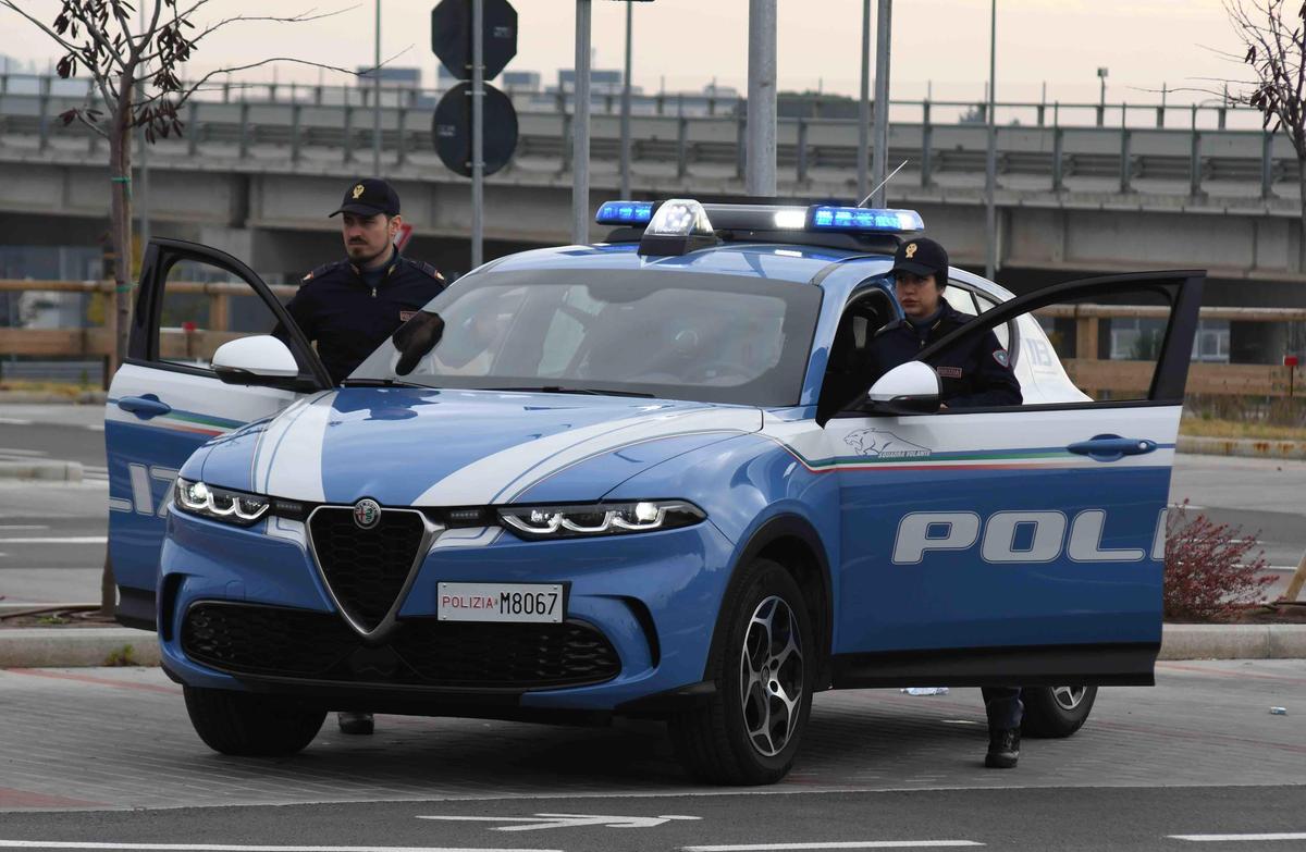 non tardare al lavoro e lui lo accoltella