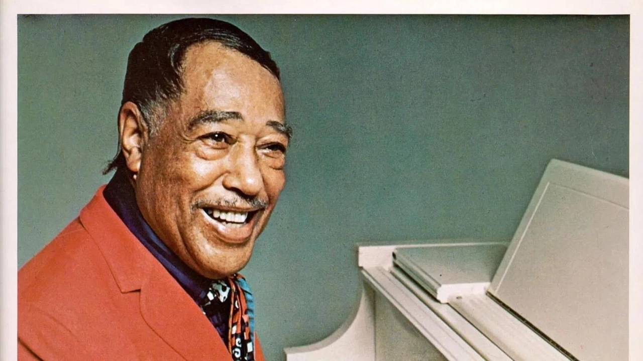 La rassegna ’Monteriggioni Estate’ 2024 ospita stasera, alle 21,15, al MaM di Abbadia Isola, un omaggio a Duke Ellington con Romina Capitani, Giulio Stracciati e Giacomo Rossi. Ellington, celebre compositore jazz, ha influenzato generazioni di artisti. Numerosi brani-tributo saranno eseguiti. Per info e prenotazioni: 0577 304834. La rassegna ’Monteriggioni Estate’ 2024 ospita stasera, alle 21,15, al MaM di Abbadia Isola, un omaggio a Duke Ellington con Romina Capitani, Giulio Stracciati e Giacomo Rossi. Ellington, celebre compositore jazz, ha influenzato generazioni di artisti. Numerosi brani-tributo saranno eseguiti. Per info e prenotazioni: 0577 304834.