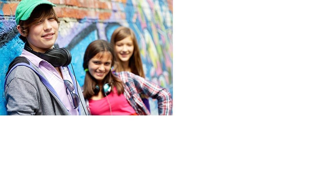 https://www.lanazione.it/image-service/view/acePublic/alias/contentid/MzRiODVkNDktY2EyOS00/0/adolescenti-futuro-le-reti-di-sostegno.jpeg?f=1.90:1&w=1200