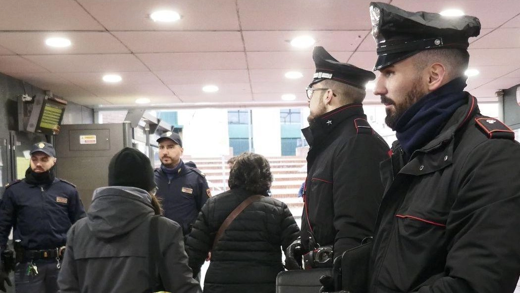 La stazione del Serraglio presidiata dai carabinieri (foto d’archivio Attalmi) La stazione del Serraglio presidiata dai carabinieri (foto d’archivio Attalmi)