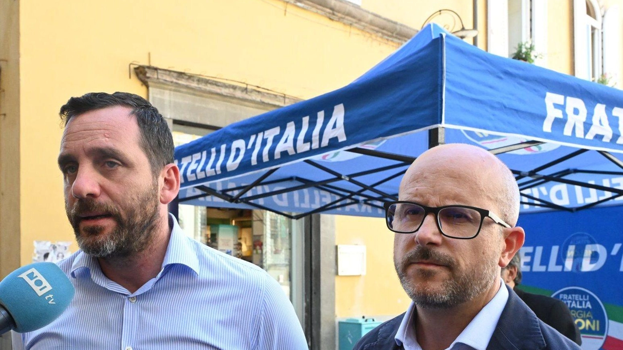 Il candidato del centrodestra Tomasi con il coordinatore di FdI Giannoni Il candidato del centrodestra Tomasi con il coordinatore di FdI Giannoni