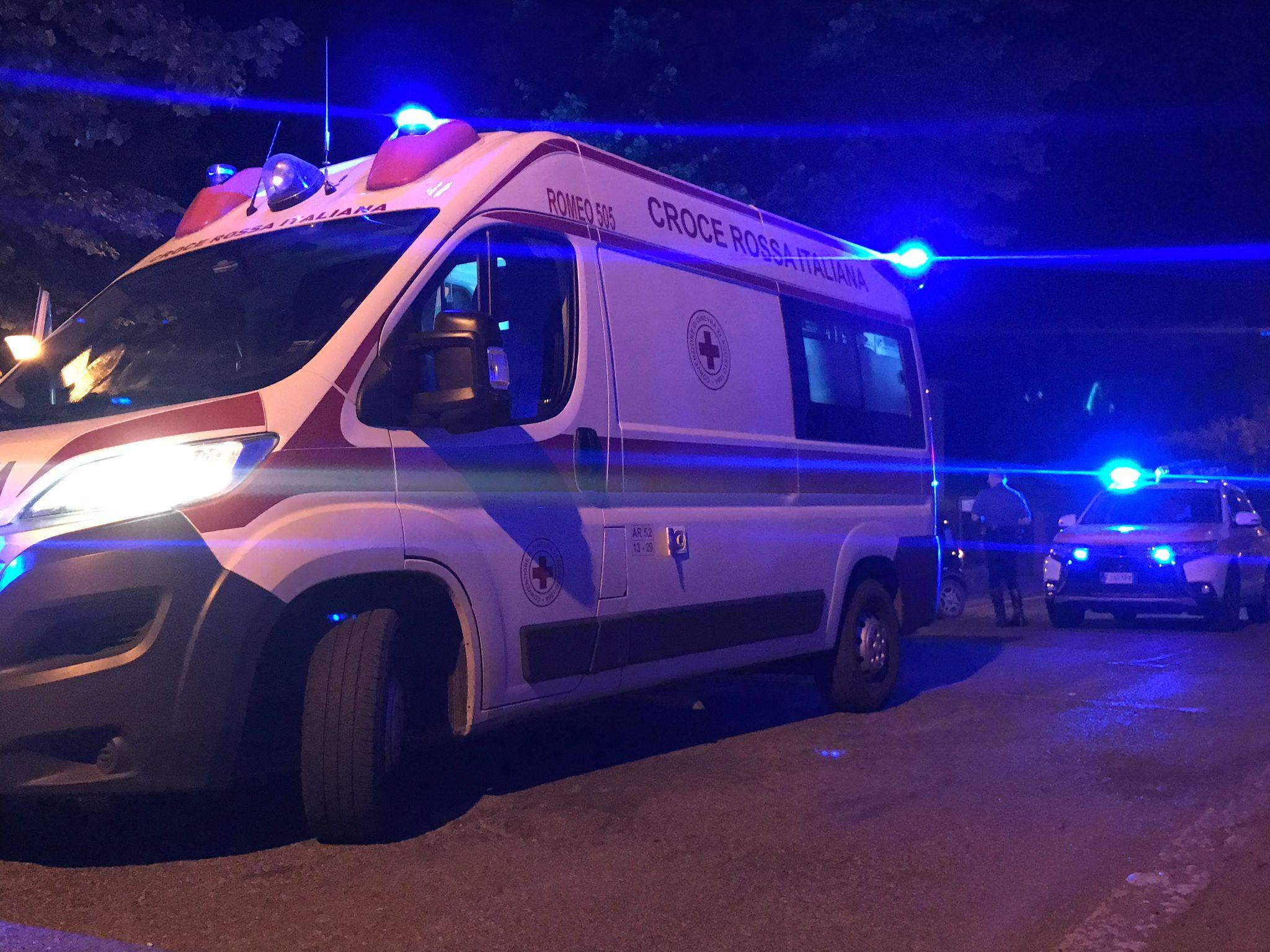 Travolto da un’auto mentre attraversa la strada: 90enne in ospedale Travolto da un’auto mentre attraversa la strada: 90enne in ospedale
