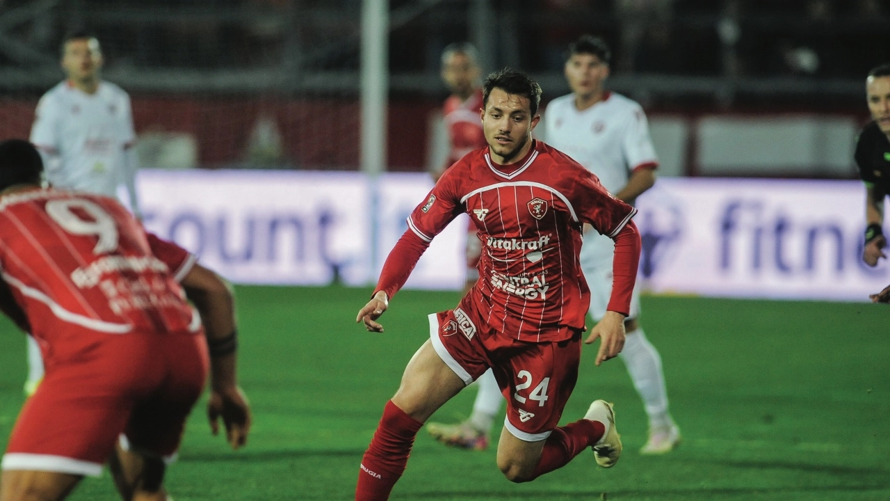 Emanuele Torrasi, 26 anni, centrocampista del Perugia Emanuele Torrasi, 26 anni, centrocampista del Perugia