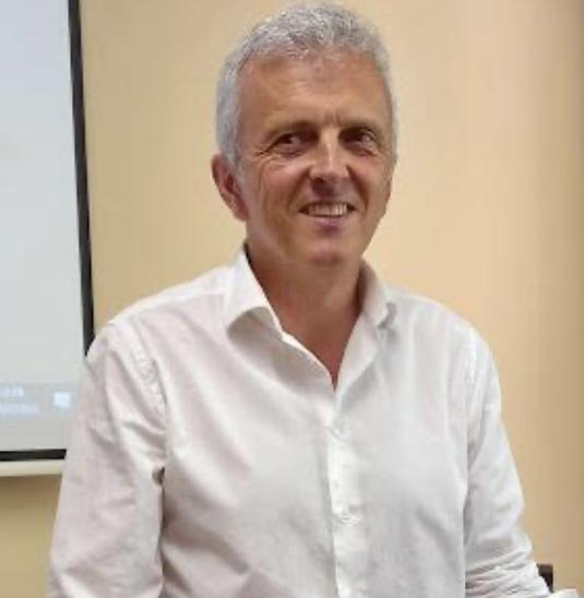 https://www.lanazione.it/image-service/view/acePublic/alias/contentid/MzUzYTcxODAtNTI5Ny00/0/sds-il-piano-di-servizi-crescono-i-bisogni-di-anziani-e-bambini.jpeg?f=1.90:1&h=630